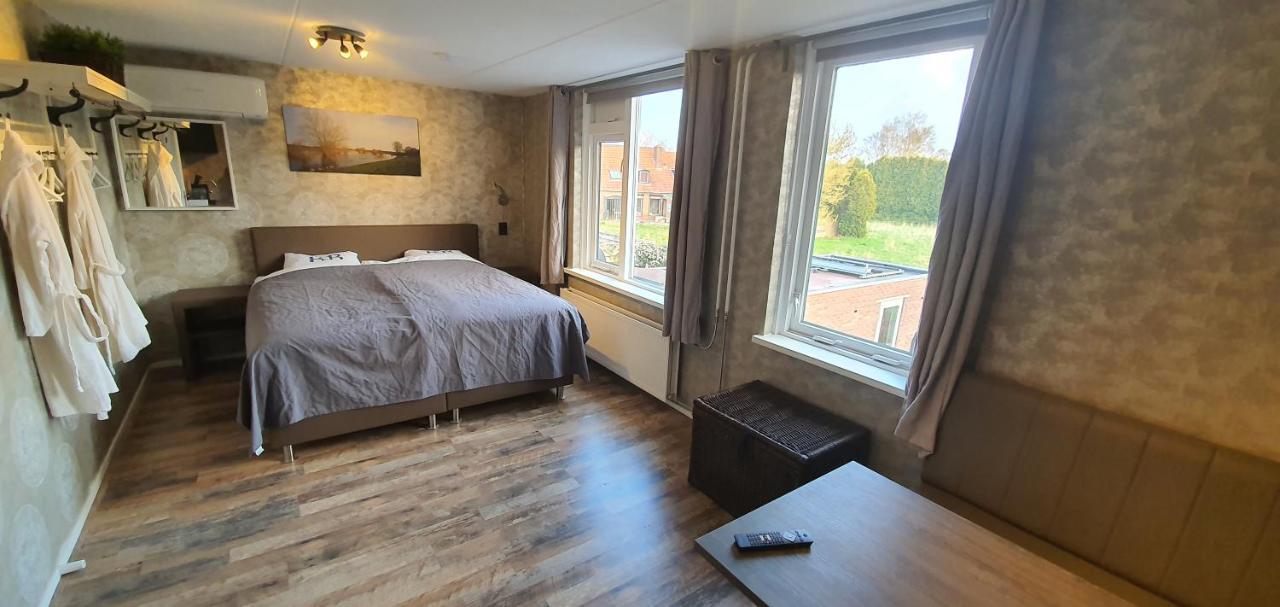 Bed & Budget Mackenzieplaats Wilp Exterior photo